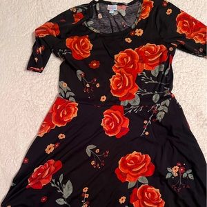 LuLaRoe dress. 2xl. Like new. Worn once. Black and red